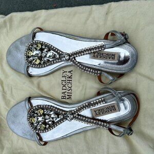 Bagdley Mischka flat sandals with jewels and dust bag!